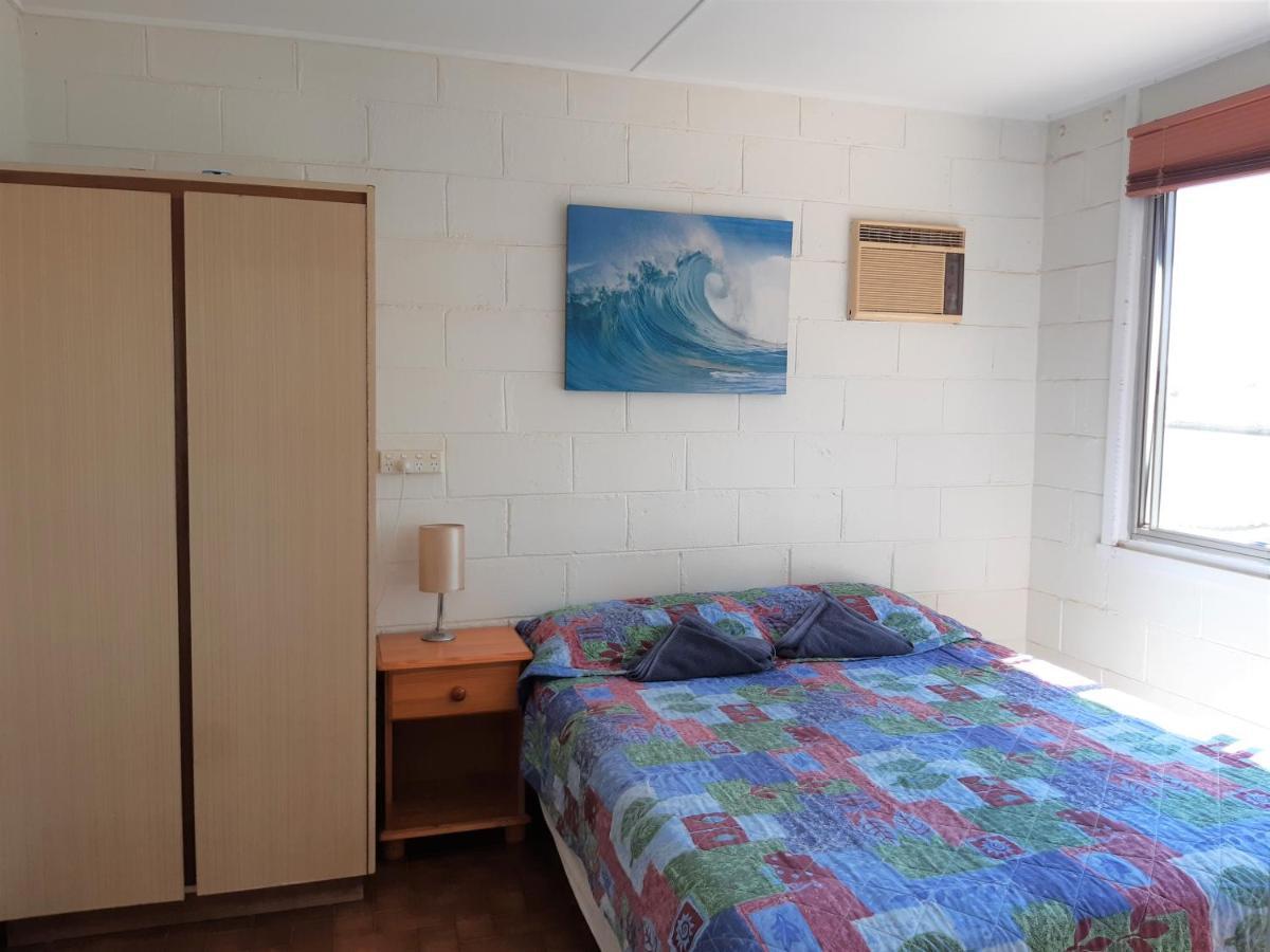 Pelican Point Waterfront Resort Formerly Carnarvon Beach Retreat Bagian luar foto