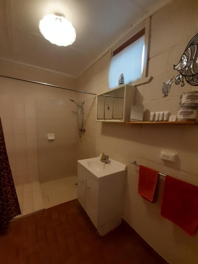 Pelican Point Waterfront Resort Formerly Carnarvon Beach Retreat Bagian luar foto