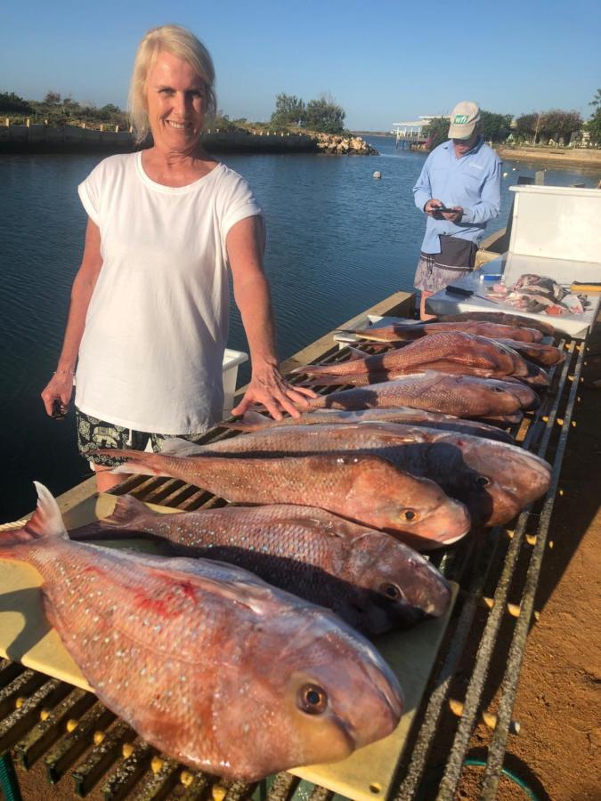 Pelican Point Waterfront Resort Formerly Carnarvon Beach Retreat Bagian luar foto